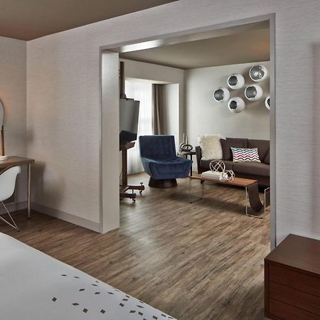The Del Monte Lodge Renaissance Rochester Hotel & Spa Eksteriør billede