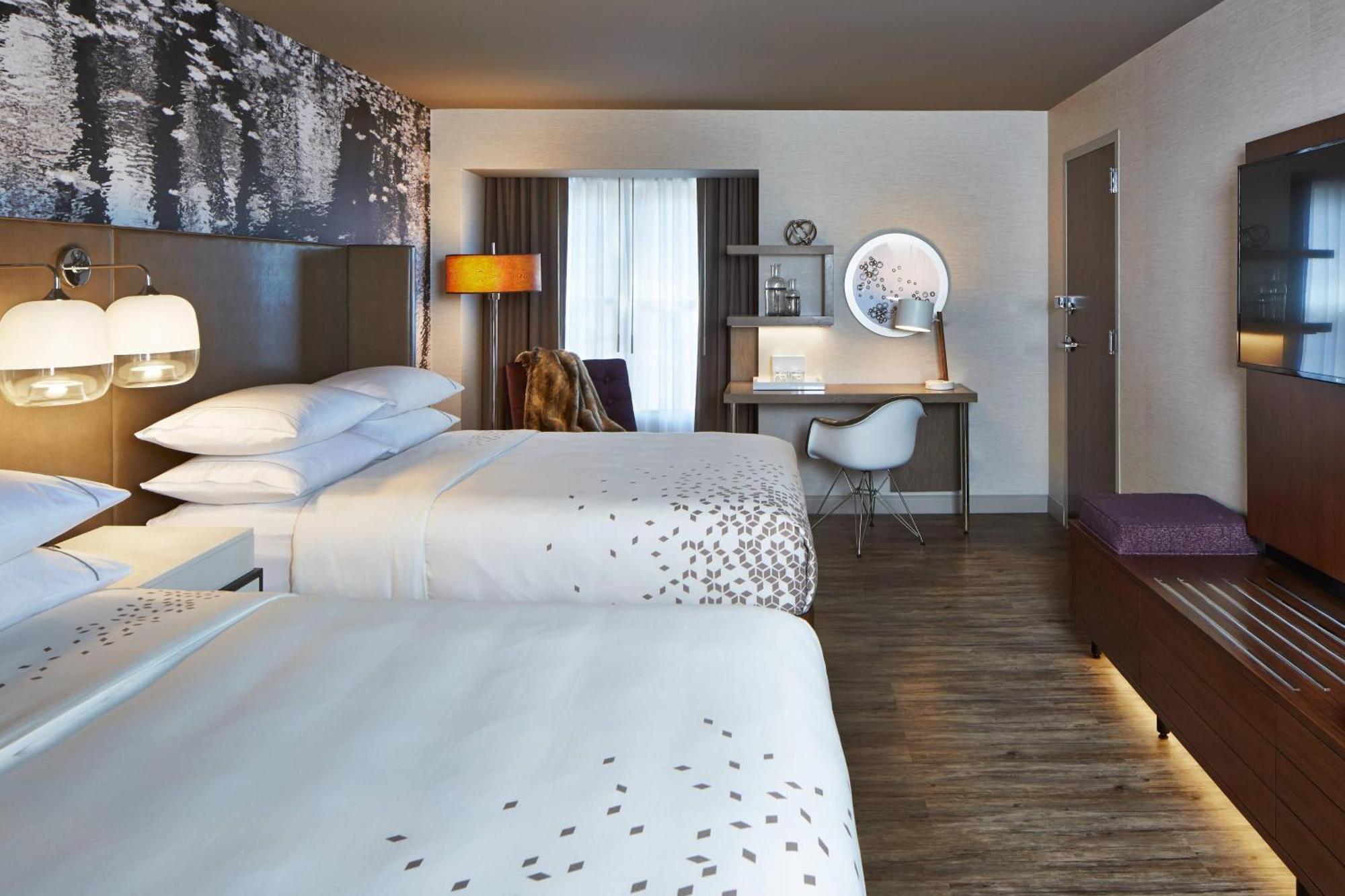 The Del Monte Lodge Renaissance Rochester Hotel & Spa Eksteriør billede